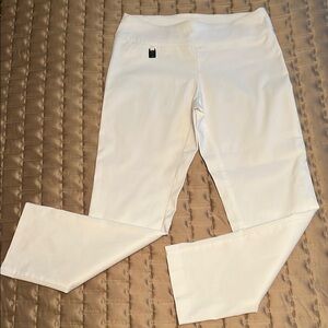 Raffinalla White Ankle Pants for Woman. Size 10